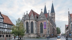 St. Martini-Kirche  n Braunschweig fiert Bittgottesdienst im Karneval