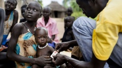 Die Vereinten Nationen haben dort Anfang Februar eine Hungersnot ausgerufen – die höchste Alarmstufe für die Knappheit von Lebensmitteln. Bei der Hungersnot in Somalia 2011 starben in 18 Monaten rund 260.000 Menschen
