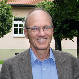 Dr. Tilman Steinert