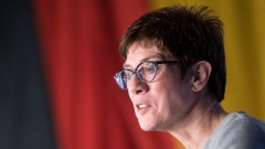 CDU-Generalsekretärin Kramp-Karrenbauer attackiert massiv die AfD
