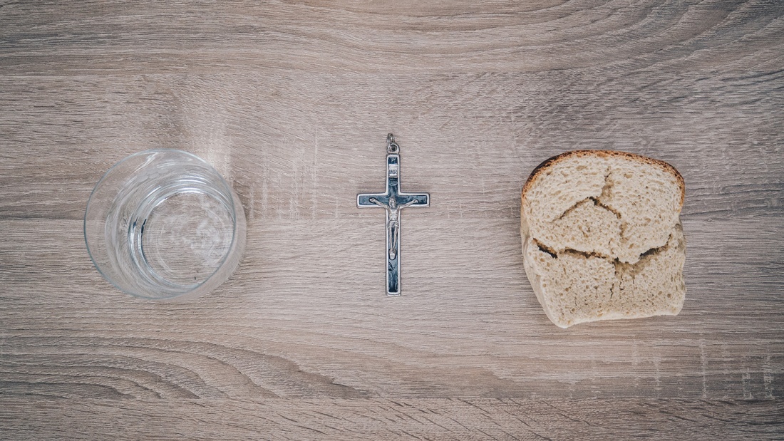 In Einzelfällen will das katholische Bistum Osnabrück protestantischen Ehepartnern die Teilnahme am Abendmahl erlauben.