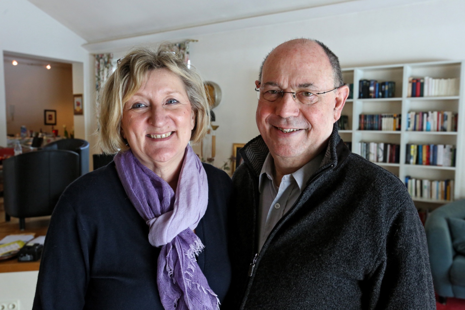 Nikolaus und Anne Schneider in ihrem Haus in Düsseldorf