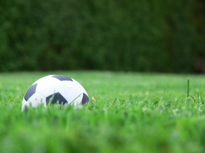 Geschenkideen zur Konfirmation: Fußball-Ausflug