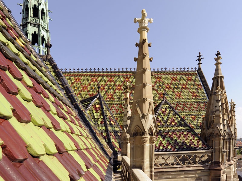 Bunt: Die Gedächtniskirche in Speyer (Rheinland-Pfalz)