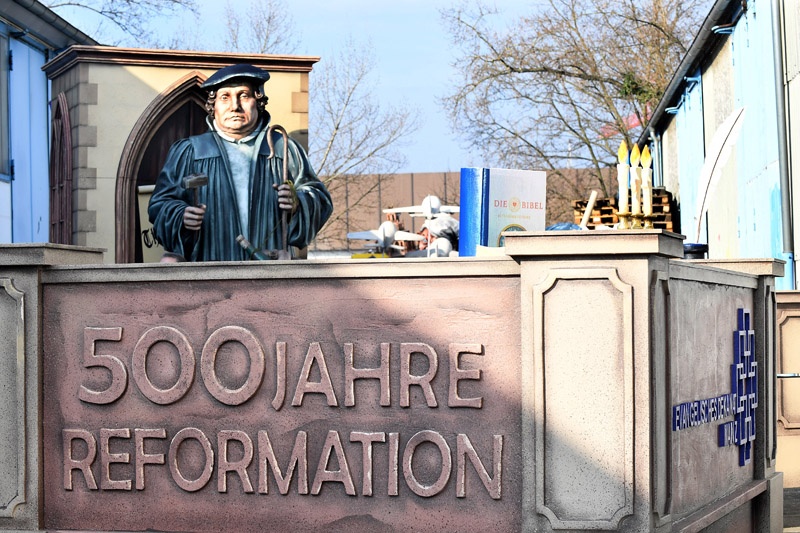 Luther feiert mit