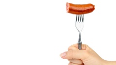 Mehr als 60 Kilogramm Fleisch essen die Deutschen durchschnittlich im Jahr.