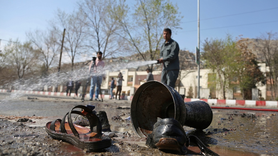 Viele Menschen sind bei einem Anschlag in Kabul ums Leben gekommen.