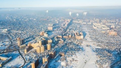 Luftaufnahme der sibirischen Stadt Krasnoyarsk