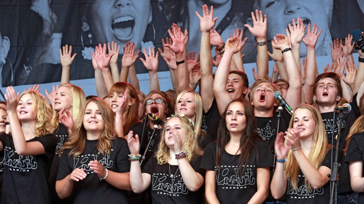 Der schwedische Chor Livslust beim Gospelkirchentag 2012 in Dortmund.
