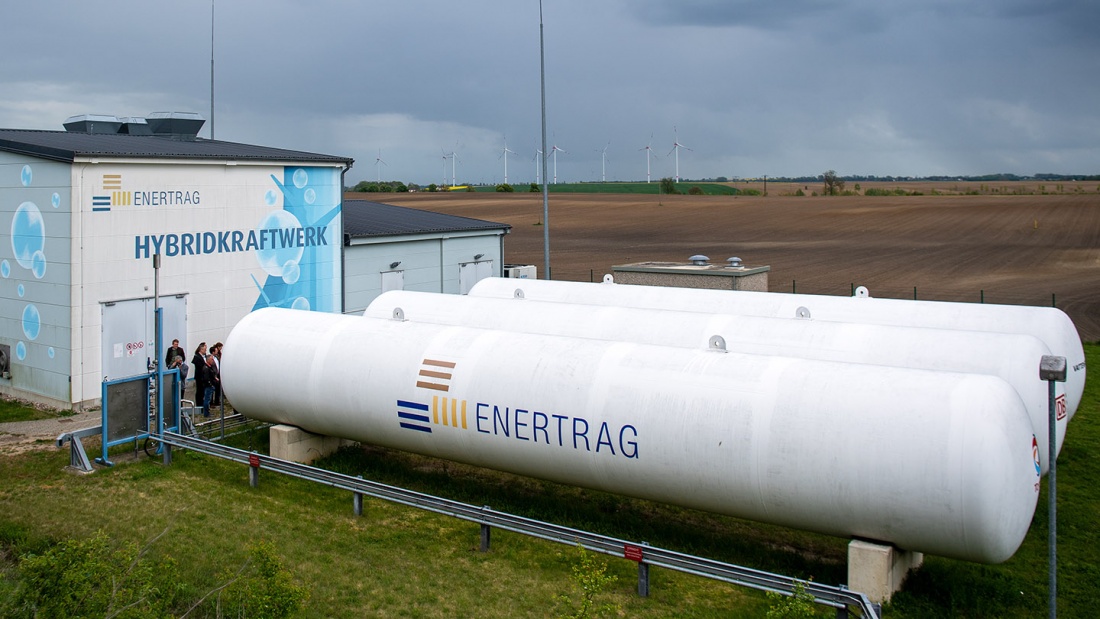 In diesem Hybridkraftwerk in der Nähe von Prenzlau wird aus Wasser Wasserstoff.