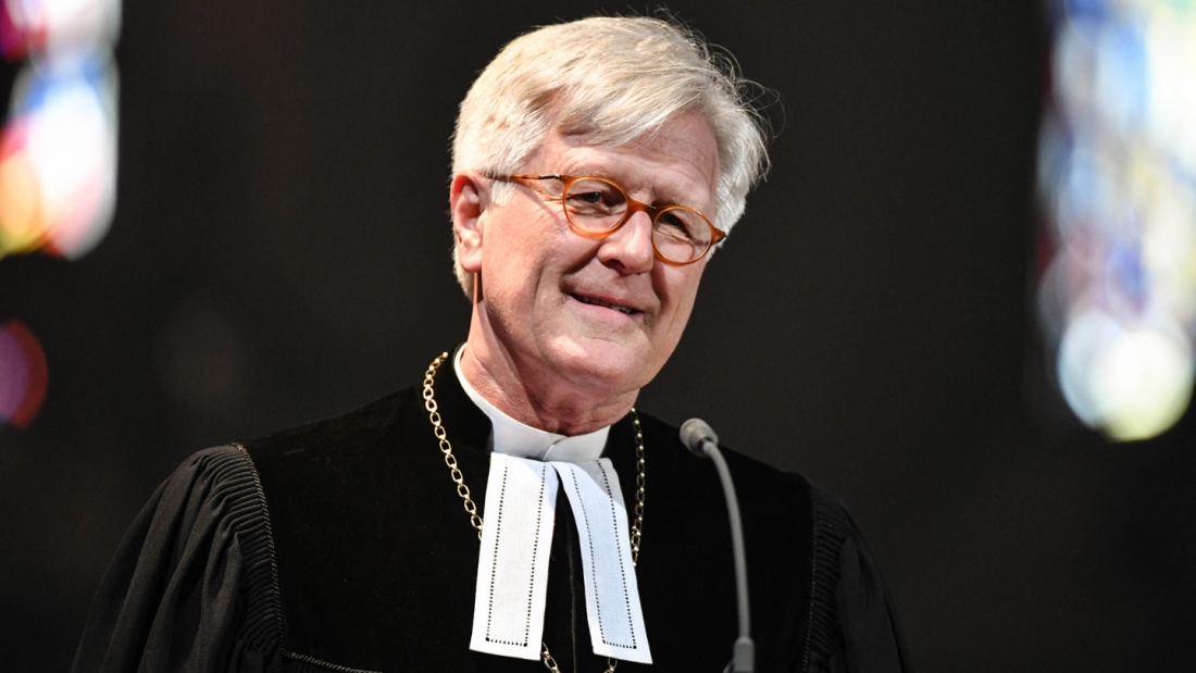 Heinrich Bedford-Strohm, bayerischer Landesbischof und Ratsvorsitzender der Evangelischen Kirche in Deutschland (EKD), ist besorgt über Kompromisslosigkeit im Asylstreit zwischen CDU und CSU.