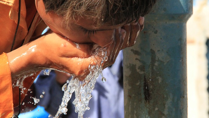 Kinder helfen Kinder: "Wasser ist Leben"!
